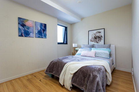 Water Views, Lovely 2BRs, Free Tram Zone, Close To Everything! - Goulburn Accommodation 7