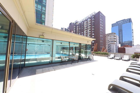 Heart Of CBD Penthouse Apartment - Goulburn Accommodation 16