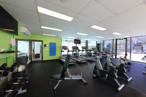 Heart Of CBD Penthouse Apartment - Goulburn Accommodation 18