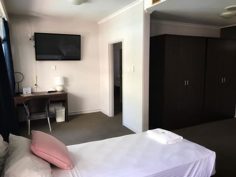 The Cavenagh - Goulburn Accommodation 2