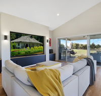 The Clubhouse on Black Bull - Goulburn Accommodation