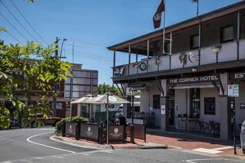 The Corner Hotel Alexandra - Goulburn Accommodation 0