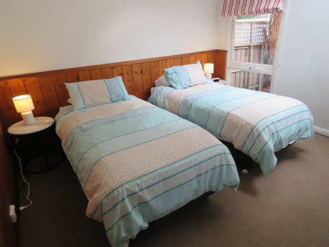 The Cottage South Hobart - Goulburn Accommodation 3