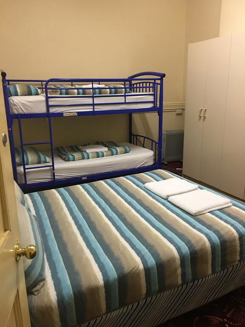 The Formby Hotel - Goulburn Accommodation 3