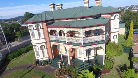The Grand On Macfie - Goulburn Accommodation 0