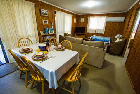 The Little House - Goulburn Accommodation 2