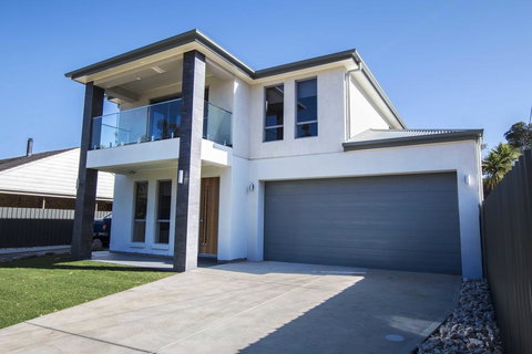 The Races Complex - Goulburn Accommodation 0