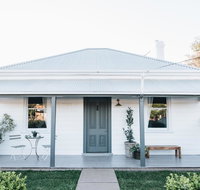 The Repose - Boutique Cottage - Goulburn Accommodation