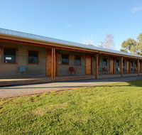 The Silverton Hotel - Goulburn Accommodation