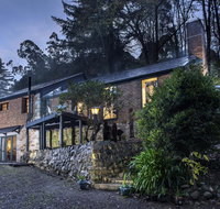 The Stone on the Hill - 3 bedroom house - Goulburn Accommodation