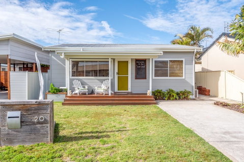 The Surf Shack - Goulburn Accommodation 0