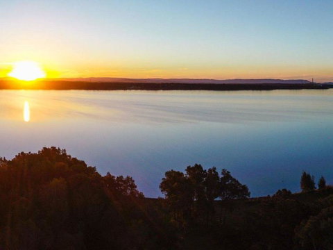 The Wharf House - Budgewoi - Goulburn Accommodation 2