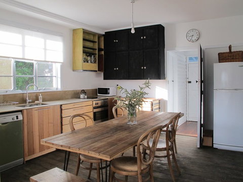 The White House - Goulburn Accommodation 0