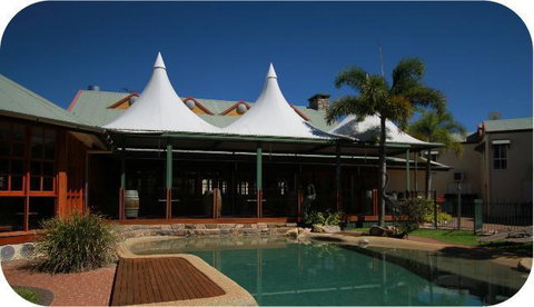 Tinaroo Lake Resort - Goulburn Accommodation 1