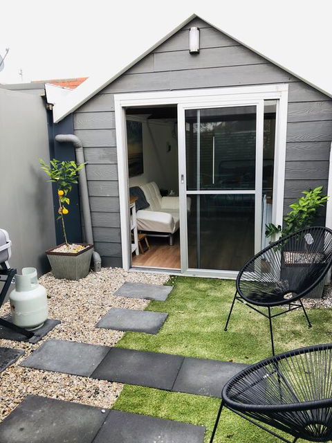 Tiny Tom - Hidden Beside The River Mersey - Goulburn Accommodation 3