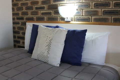 Top Of The Town Motel - Goulburn Accommodation 0