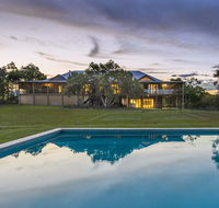 TRANQUILO BEACH HOUSE - Goulburn Accommodation