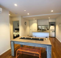 Two Brand New Bedrooms in the Sunlight Area - Goulburn Accommodation