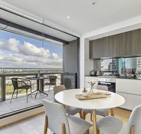Ultra-Modern Luxury With Views At Kai Waterfront - Goulburn Accommodation