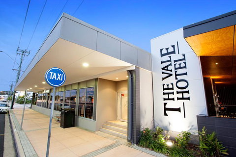 Vale Hotel - Goulburn Accommodation 1