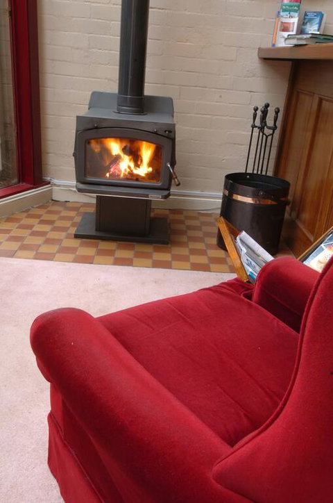 Victoria House Motor Inn - Goulburn Accommodation 3