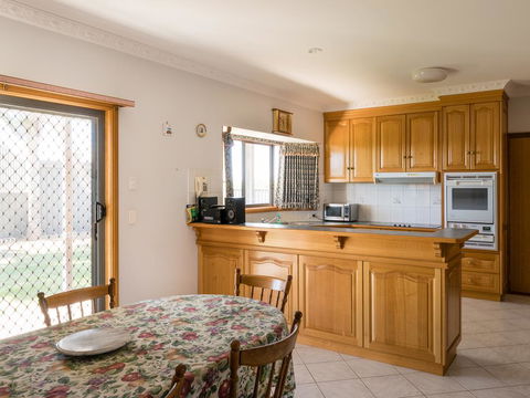 Vineyard Retreat Mildura - Goulburn Accommodation 3