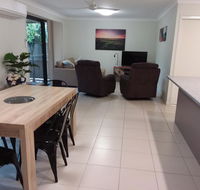 Waratah and Wattle Apartments - Goulburn Accommodation