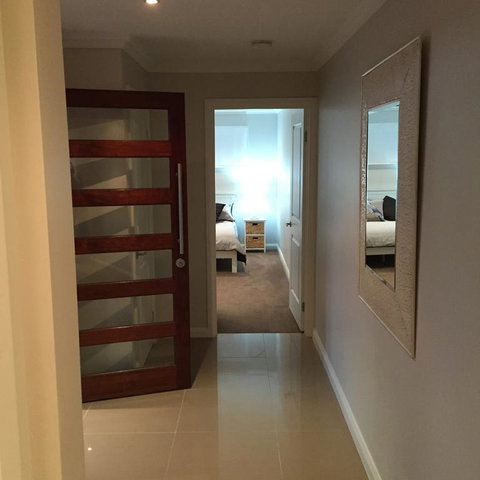 Waterfront Dream Vincentia - Goulburn Accommodation 3