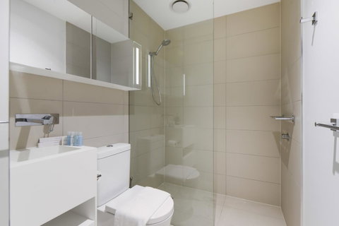 The Canvas Apartment Hotel - Goulburn Accommodation 7