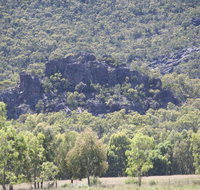 Grampians Villas - Goulburn Accommodation