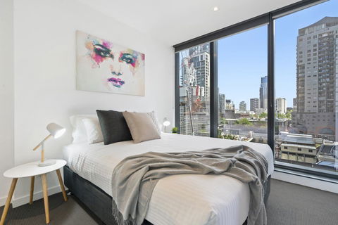 Complete Host Manhattan Apartments - Goulburn Accommodation 2