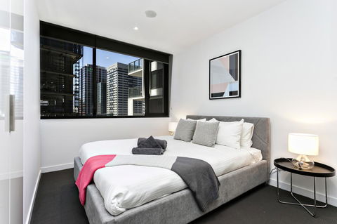 Complete Host Manhattan Apartments - Goulburn Accommodation 25