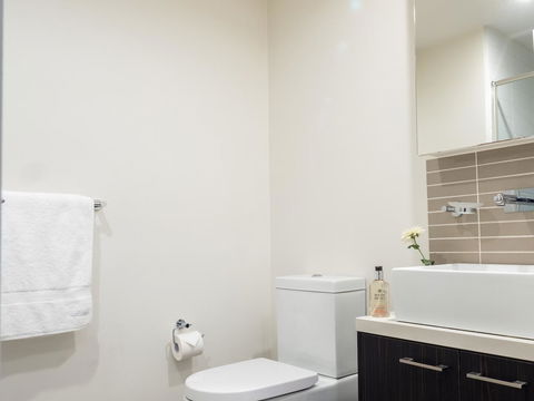 LittleStay Sutherland - 3 Bedroom Aptm - Goulburn Accommodation 12