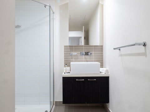 LittleStay Sutherland - 3 Bedroom Aptm - Goulburn Accommodation 43
