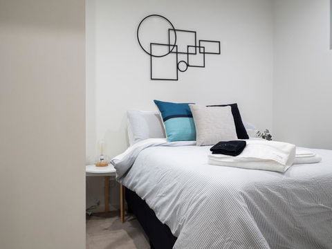 LittleStay Sutherland - 3 Bedroom Aptm - Goulburn Accommodation 41