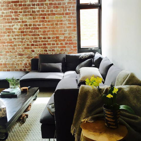 The Loft - Goulburn Accommodation 2