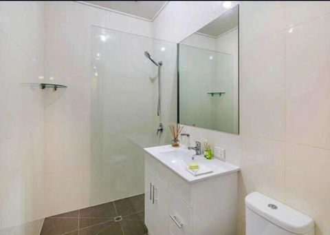 The Loft - Goulburn Accommodation 6