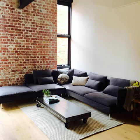 The Loft - Goulburn Accommodation 10