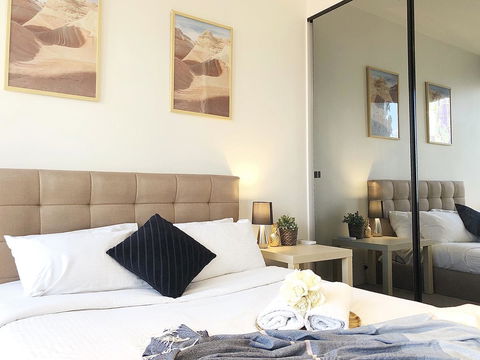 CBD Spacious 3 Bedrooms-Breathtaking View Gym Pool - Goulburn Accommodation 2