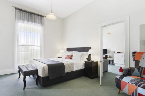 The Riversleigh - Goulburn Accommodation 15