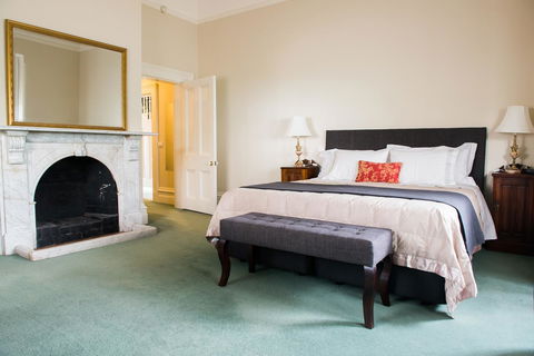The Riversleigh - Goulburn Accommodation 14