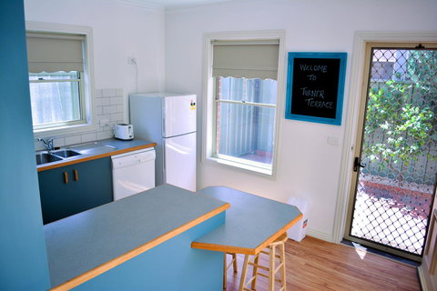 Turner Terrace - Goulburn Accommodation 19