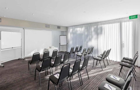 Park Regis Griffin Suites - Goulburn Accommodation 24