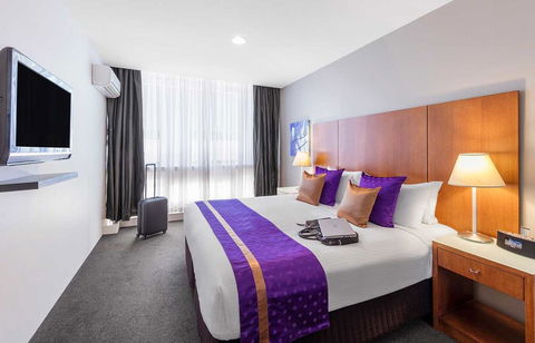 Park Regis Griffin Suites - Goulburn Accommodation 9