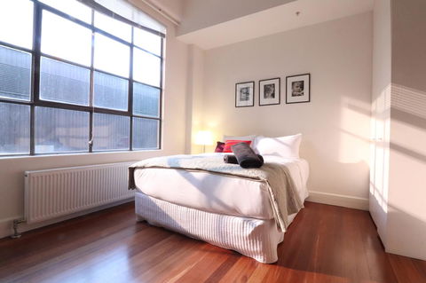 Majorca Magic On Flinders Lane - Rejuvenate Stays - Goulburn Accommodation 9