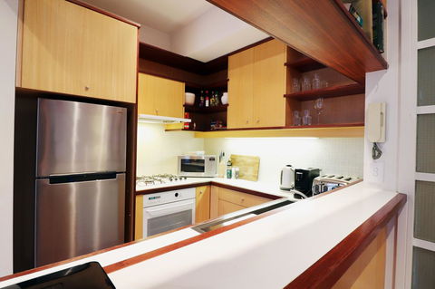 Majorca Magic On Flinders Lane - Rejuvenate Stays - Goulburn Accommodation 11