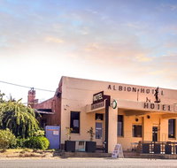 Albion Hotel and Motel Castlemaine - Goulburn Accommodation
