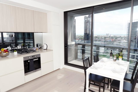 Auzzie Apartments Docklands, Melbourne - Goulburn Accommodation 32