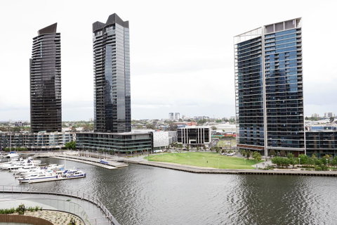 Auzzie Apartments Docklands, Melbourne - Goulburn Accommodation 17