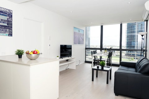 Auzzie Apartments Docklands, Melbourne - Goulburn Accommodation 25